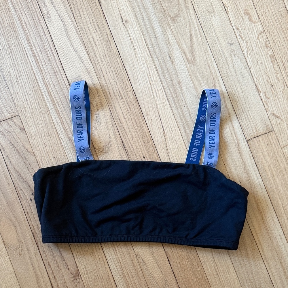 Year of Ours Black Sports Bra with Gray Straps